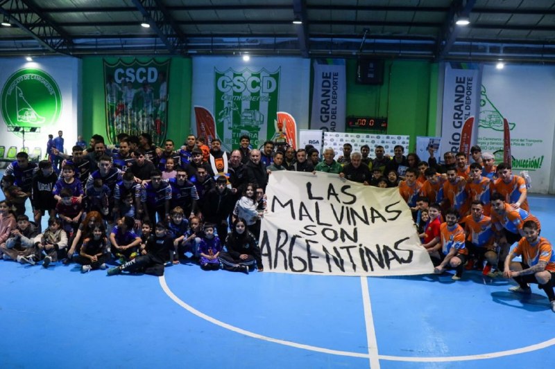 LA SECRETARÍA DE DEPORTES ACOMPAÑÓ LA COPA MALVINAS 2026 EN RÍO GRANDE