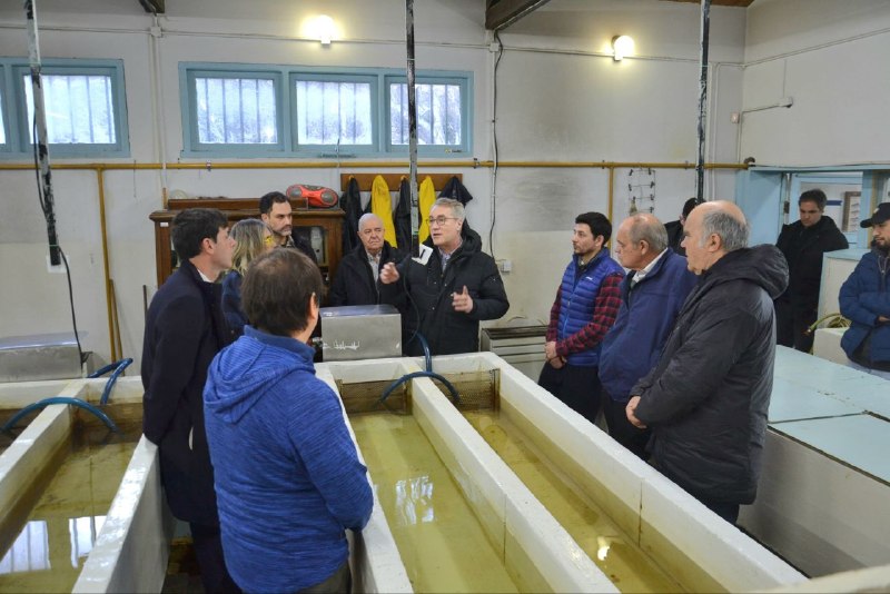EL CRECIMIENTO DEL SECTOR PESQUERO Y ACUÍCOLA FUEGUINO MARCÓ LA AGENDA DE UNA VISITA DE AUTORIDADES NACIONALES