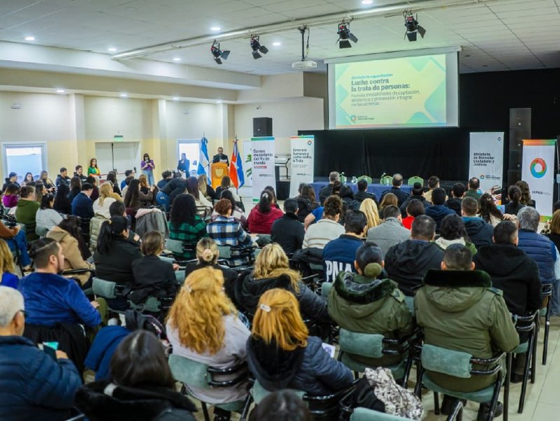 MÁS DE 140 PERSONAS PARTICIPARON DE LA JORNADA DE CAPACITACIÓN SOBRE TRATA DE PERSONAS