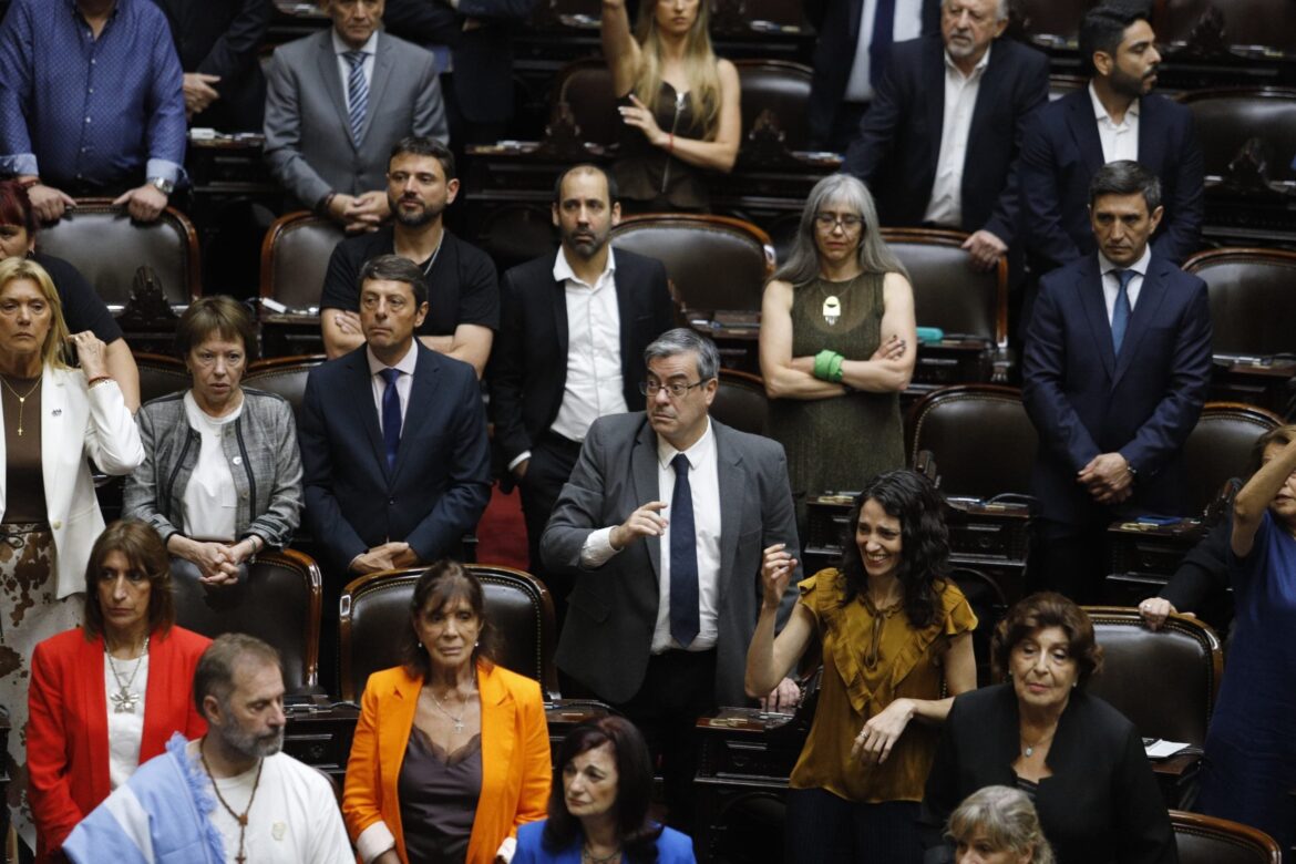 El proyecto de «Inviolabilidad» que desnuda la grieta: media sanción para desalojos exprés en un país con 20 millones de deudores