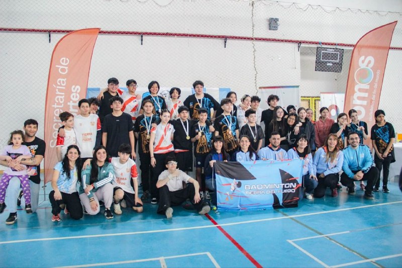 SE DISPUTÓ EN TOLHUIN LA FINAL PROVINCIAL DE BÁDMINTON DE LOS JUEGOS FUEGUINOS