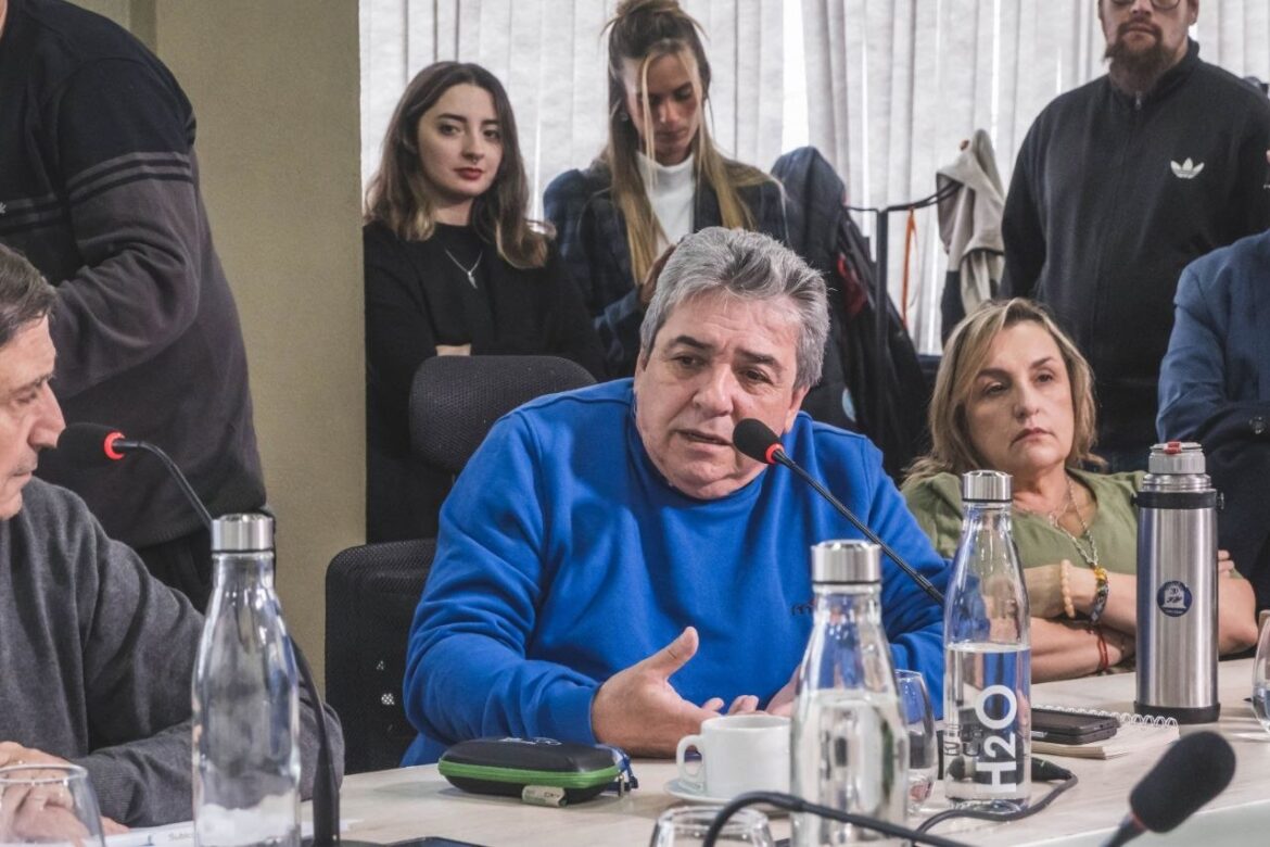 BECERRA REPUDIÓ A LOS “SEMBRADORES DE ODIO” QUE BUSCAN DIVIDIR A LA SOCIEDAD