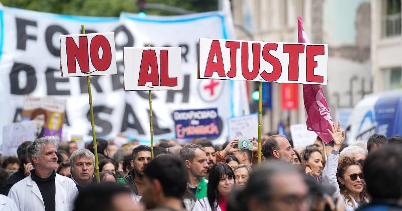Los 18 meses de euforia prometida: un balance crítico a cuatro meses del anuncio de Caputo
