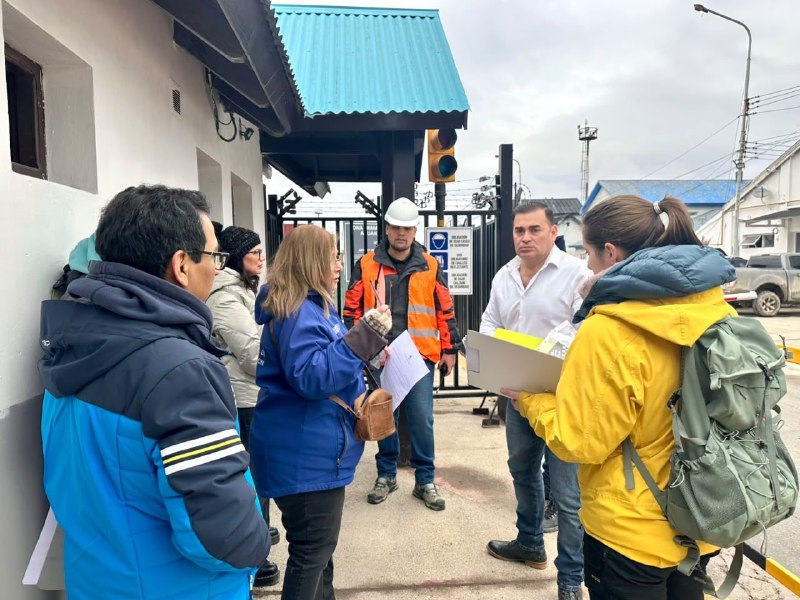 ANPYN IMPIDIÓ POR TERCERA VEZ EL INGRESO DE INSPECTORES AMBIENTALES DE LA PROVINCIA AL PUERTO DE USHUAIA