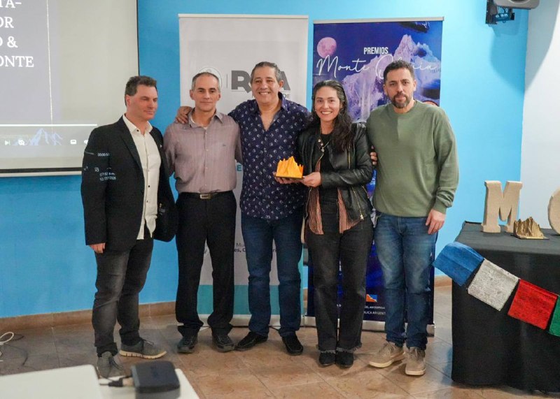 EL MUNICIPIO ACOMPAÑÓ A LA 2ª EDICIÓN DE LOS PREMIOS MONTE OLIVIA