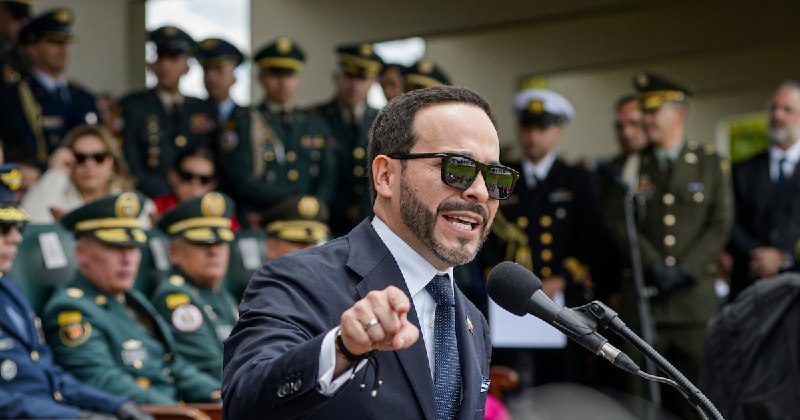 De la Espriella cierra la puerta a cualquier canje con el ELN y promete una ofensiva total contra los secuestradores