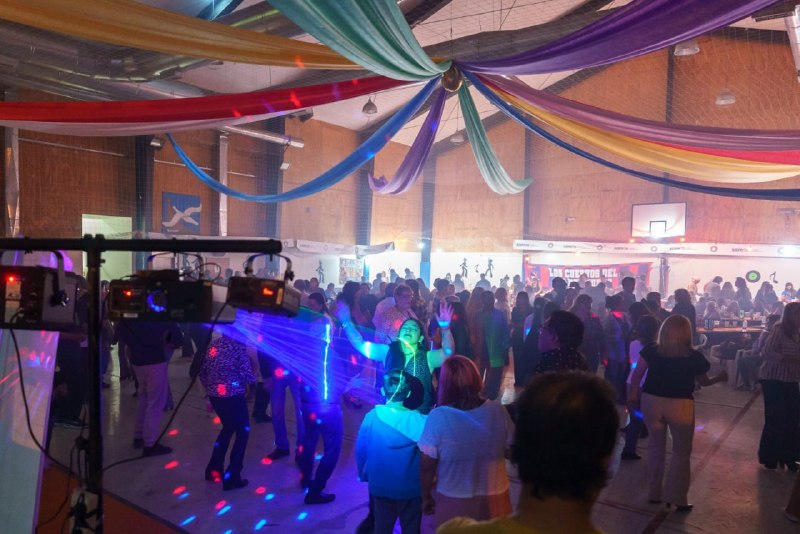 ESTE SÁBADO 26 SE REALIZARÁ UNA NUEVA EDICIÓN DEL “BAILE DEL RECUERDO” EN USHUAIA