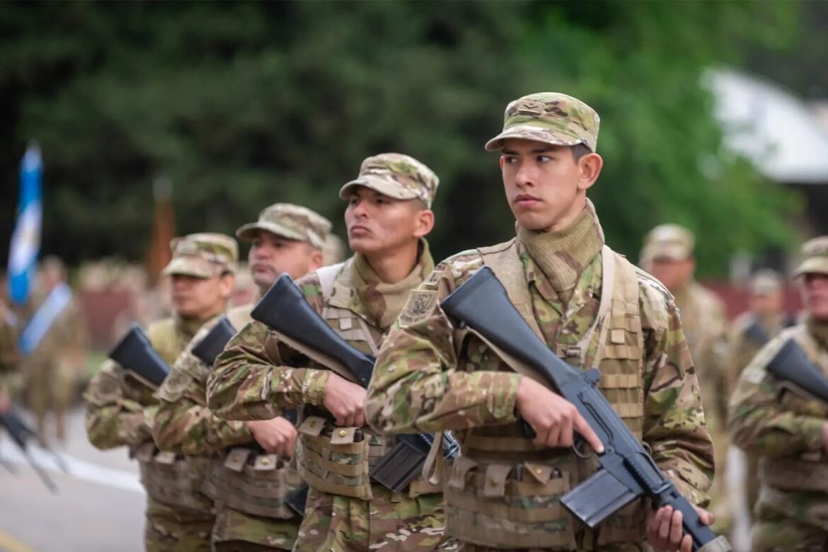 Escándalo en la Armada: apartan a nueve militares por un desfalco millonario en sueldos y viáticos