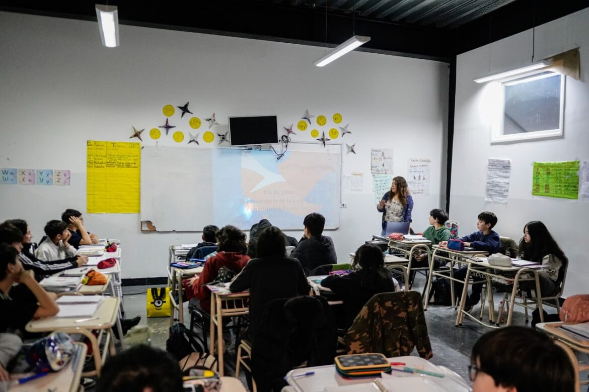 GOBIERNO AMPLÍA LAS OPORTUNIDADES DE APRENDIZAJE PARA ESTUDIANTES DE INICIAL Y PRIMARIA