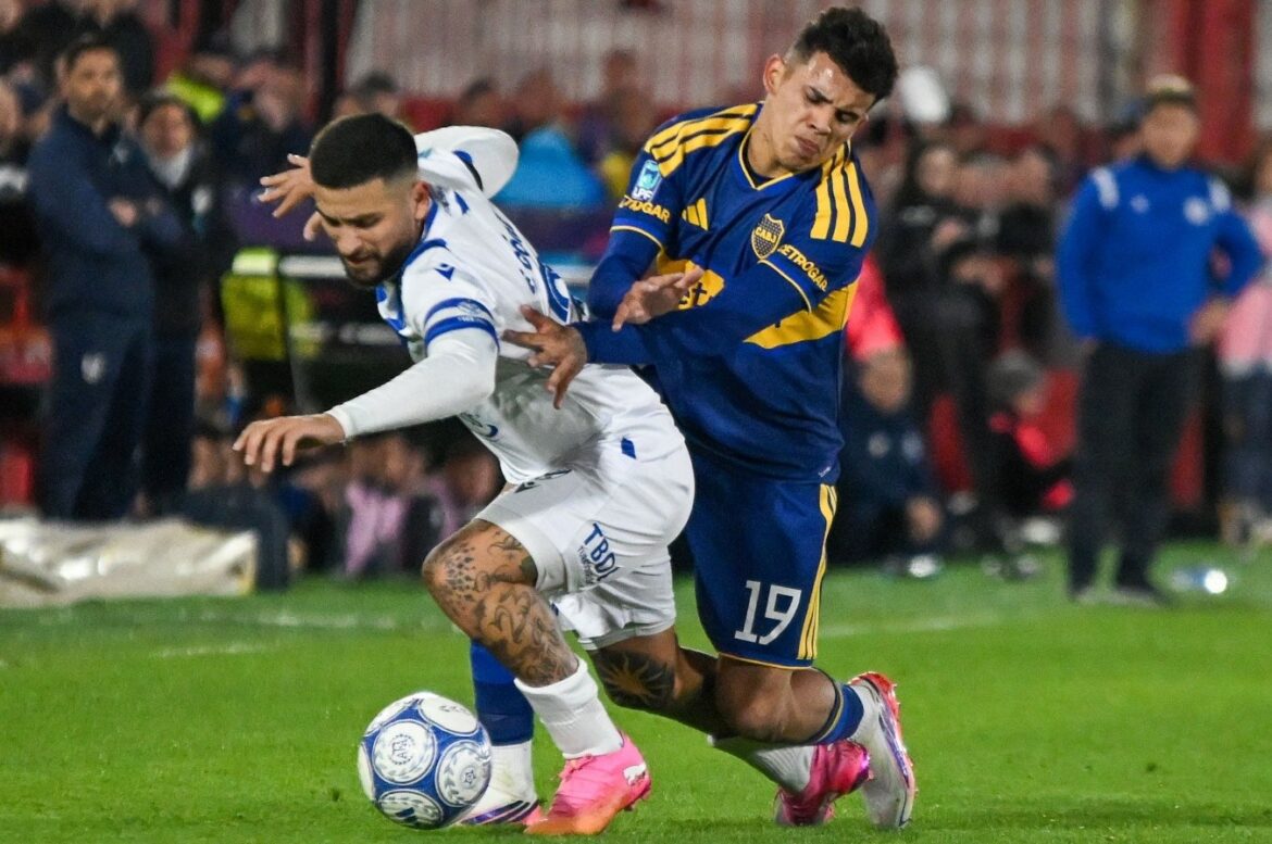 El duelo postergado: Boca y Vélez se juegan la vida y el orgullo en el Kempes
