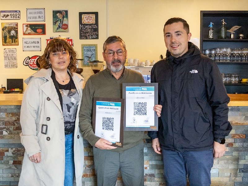 EL MUNICIPIO ACOMPAÑA LA REACTIVACIÓN DE CAFÉ LAUTARO Y EL HOTEL VILLA