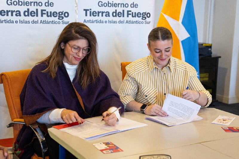 EL GOBIERNO DE TIERRA DEL FUEGO FIRMÓ UN CONVENIO CON DONCEL PARA FORTALECER LAS POLÍTICAS DE CUIDADOS ALTERNATIVOS