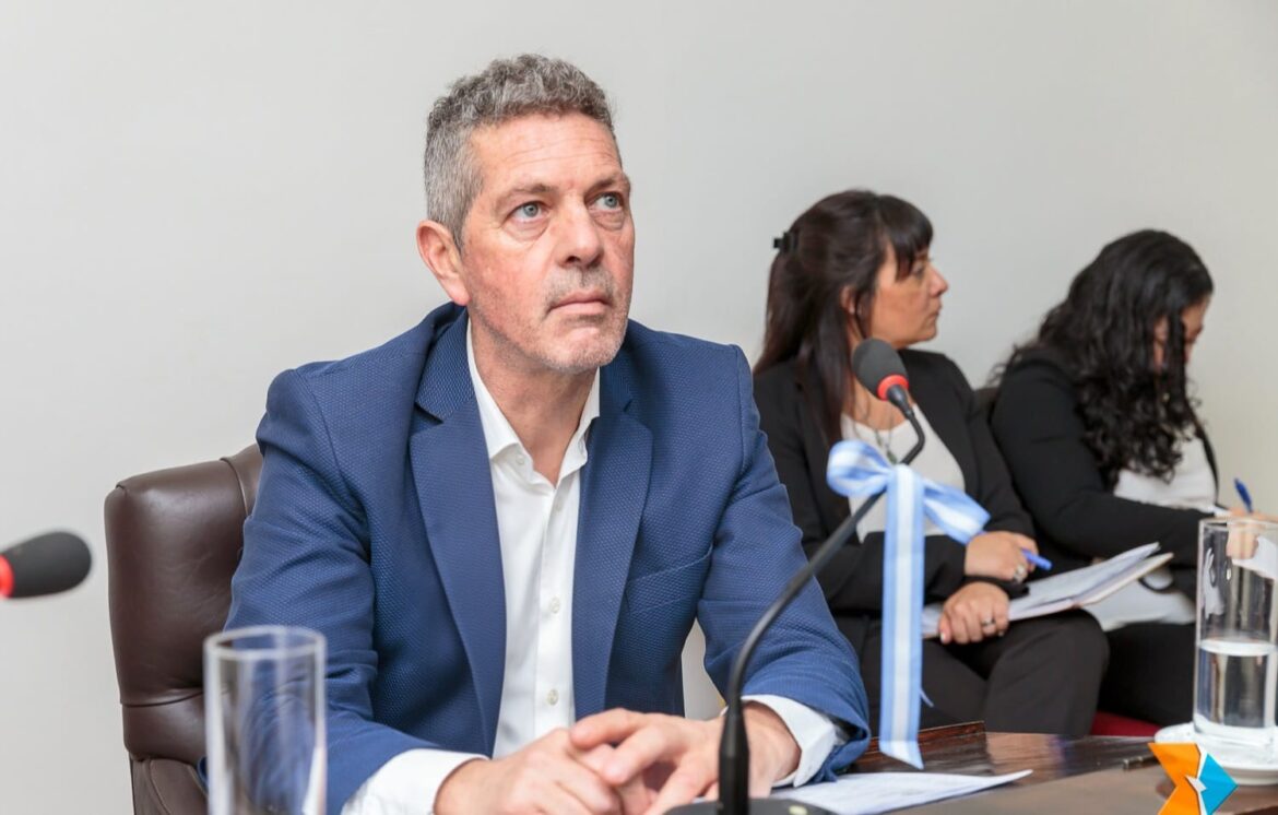 Löffler impulsa un régimen jubilatorio especial para trabajadores de la salud