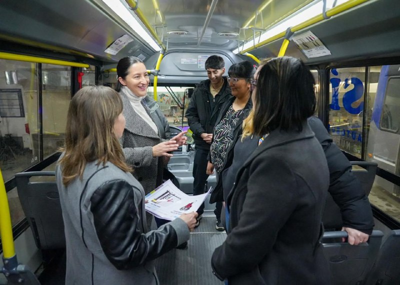 RÍO GRANDE AVANZA EN ACCESIBILIDAD COGNITIVA CON LA COLOCACIÓN DE PICTOGRAMAS EN EL TRANSPORTE PÚBLICO