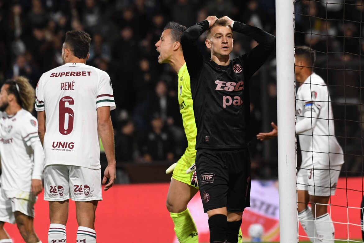 Platense rozó la hazaña en Vicente López, pero Fluminense le arrebató el boleto a semifinales