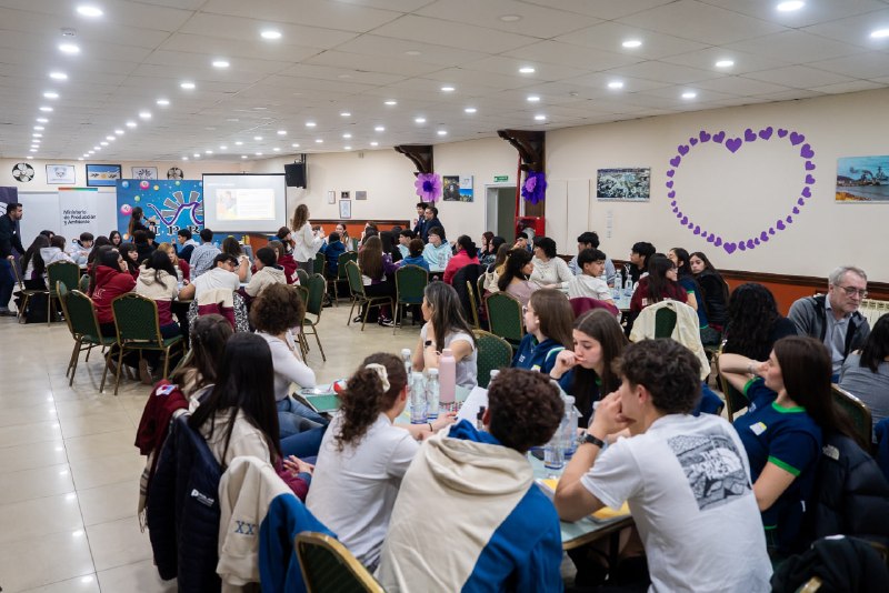 CIEN ESTUDIANTES FUEGUINOS CULMINARON EL DESAFÍO PRODUCTIVO Y FINANCIERO