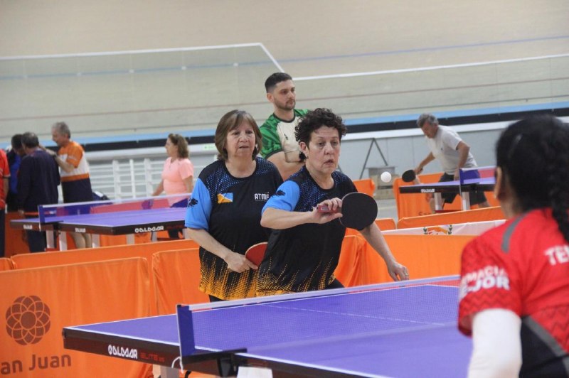 LOS ADULTOS MAYORES FUEGUINOS CONTINÚAN SU CAMINO EN LOS JUEGOS NACIONALES EVITA
