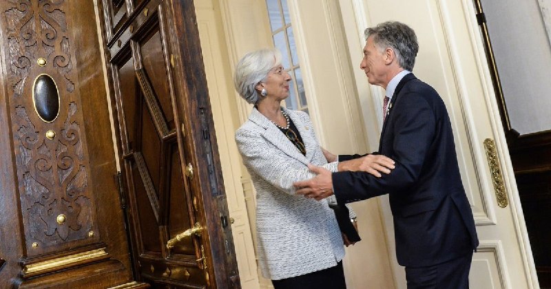 La justicia archiva la causa por el endeudamiento con el FMI y consolida el blindaje a funcionarios macristas reciclados en el Gobierno libertario