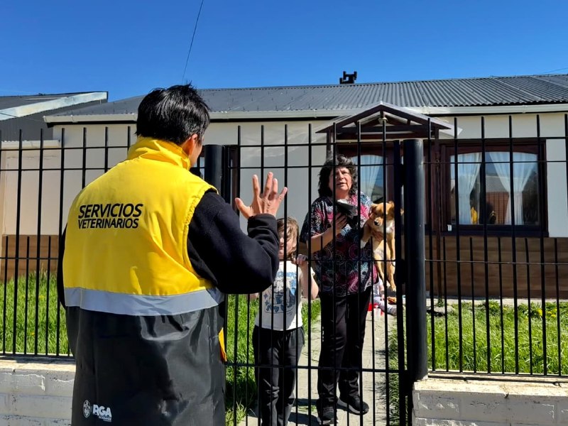 EL MUNICIPIO CONTINÚA PROMOVIENDO EL CUIDADO RESPONSABLE DE LAS MASCOTAS EN LOS BARRIOS