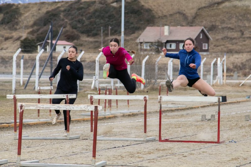 LOS JUEGOS FUEGUINOS DE ATLETISMO LLEGARON A SU FINAL
