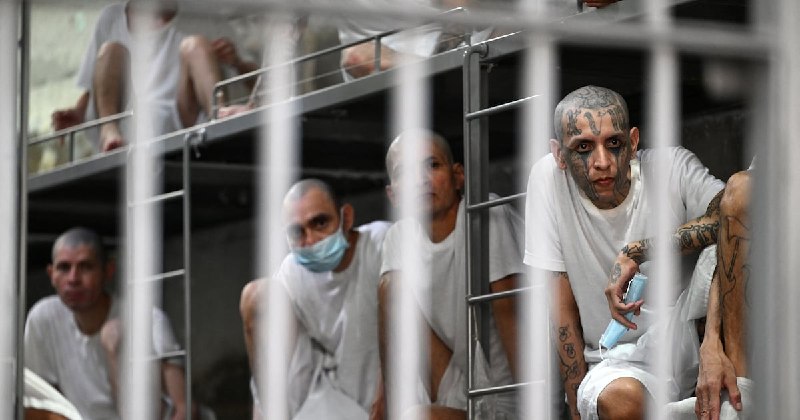 Entre torturas y liberaciones discrecionales: el régimen de excepción salvadoreño bajo la lupa internacional