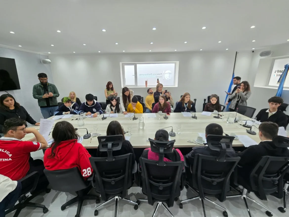 Concejales Estudiantiles participaron de una jornada de preparación para la Sesión Ordinaria