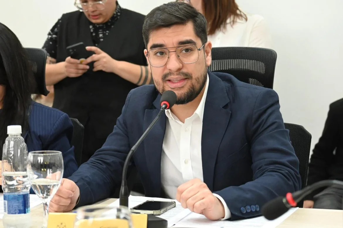 Bogado impulsó la creación del programa municipal de formación ciudadana “Mi Primer Voto”