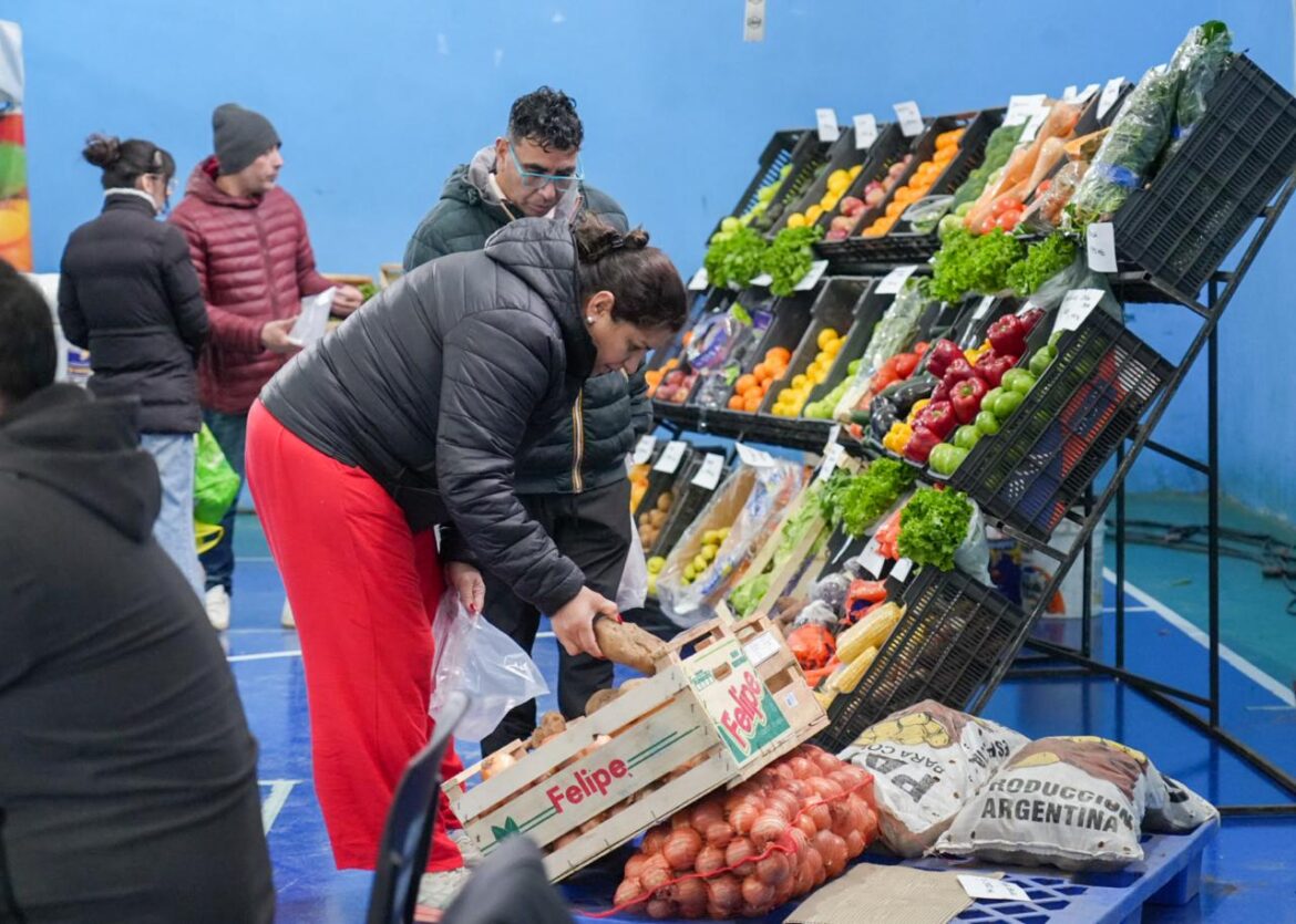 ESTE DOMINGO, “EL MERCADO EN TU BARRIO” VUELVE A ACERCAR PRODUCTOS A PRECIOS ACCESIBLES
