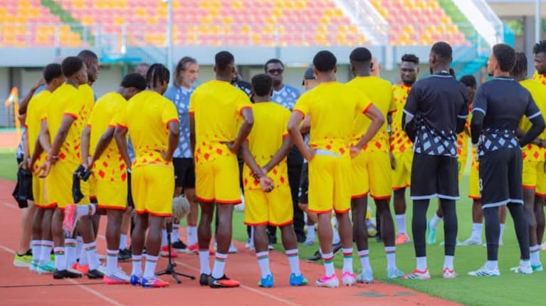 Escándalo y urgencia en la previa: Burkina Faso llega a Buenos Aires con un plantel diezmado y juveniles de último momento