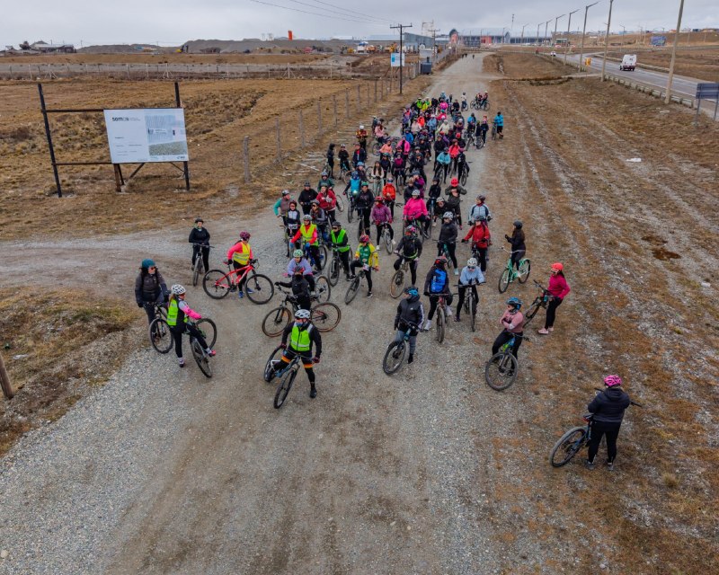 CON LA PARTICIPACIÓN DE 200 PERSONAS, EL MUNICIPIO REALIZÓ UNA NUEVA EDICIÓN DE “BICI-CHICAS”