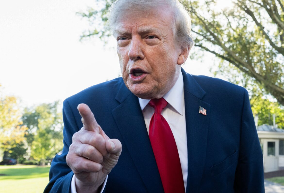 Trump vuelve a cuestionar el proceso electoral brasileño y complica el escenario regional