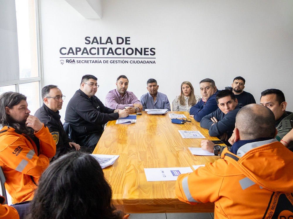 EL MUNICIPIO Y LAS FUERZAS DE SEGURIDAD COORDINAN EL OPERATIVO PARA LAS SERENATAS ESTUDIANTILES