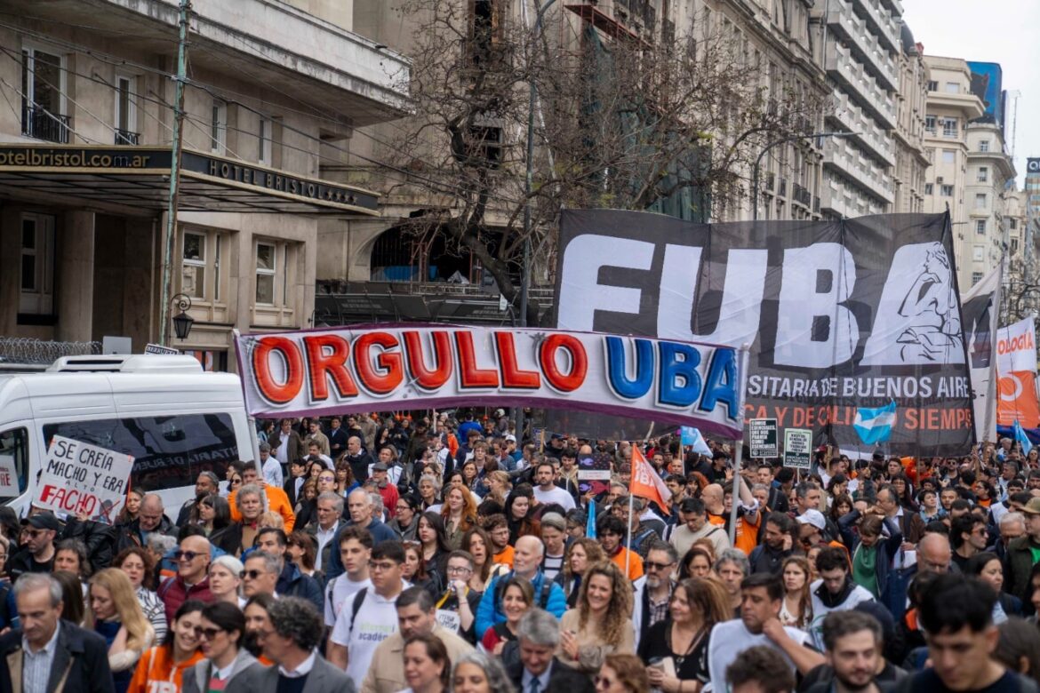 Represión y multitud en las calles: la Marcha Federal Universitaria sacudió al Congreso mientras el oficialismo redoblaba la ofensiva
